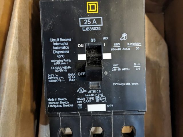 Square D EJB36025 circuit breaker — 25 A, 3-pole, 600Y/347 V